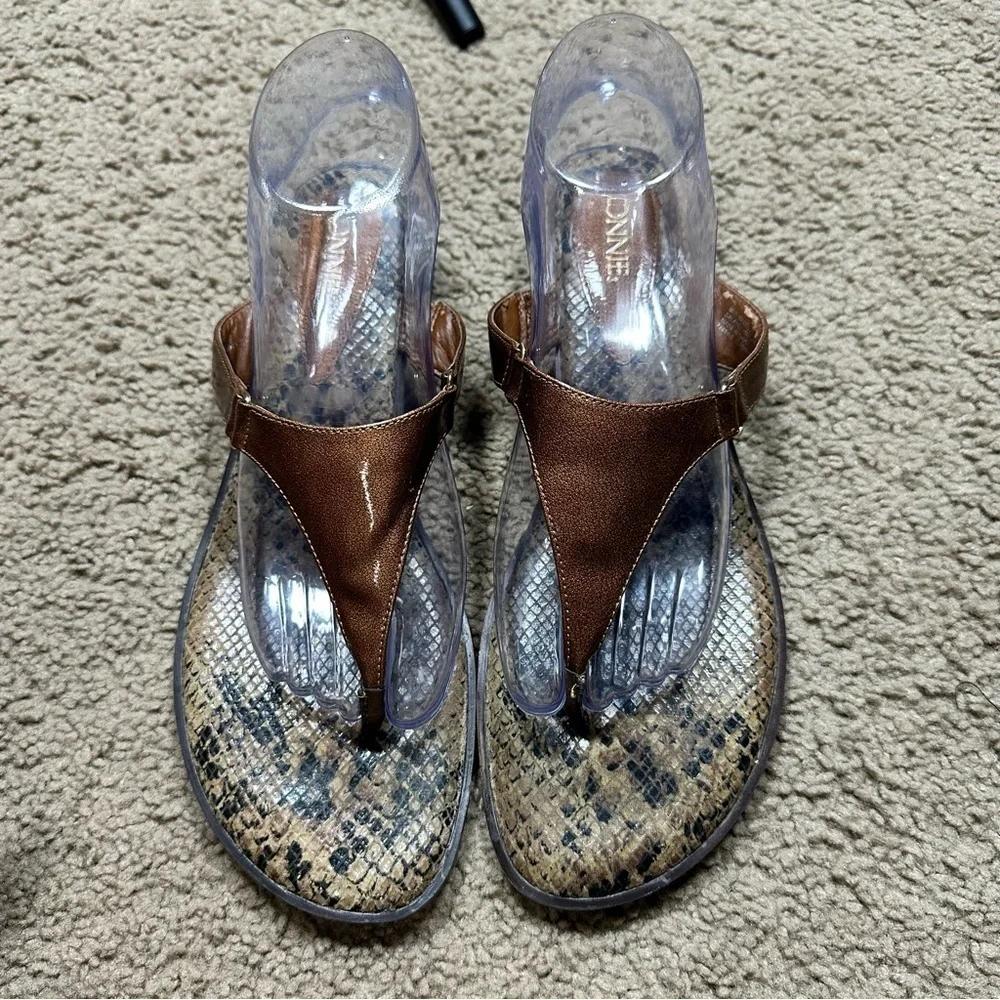 Connie Womens Sandals Size 10M Snake Animal Print Thong Flip Flops Comfort Shoes
